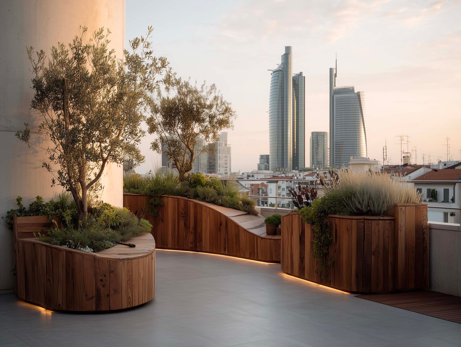 Orchestrazione del vivente — fioriera Lignum in noce affumicato con Olea europaea, partizione in Acciaio Brunito, Pietra Serena e LED caldo integrato, Paracelsus Gardens™